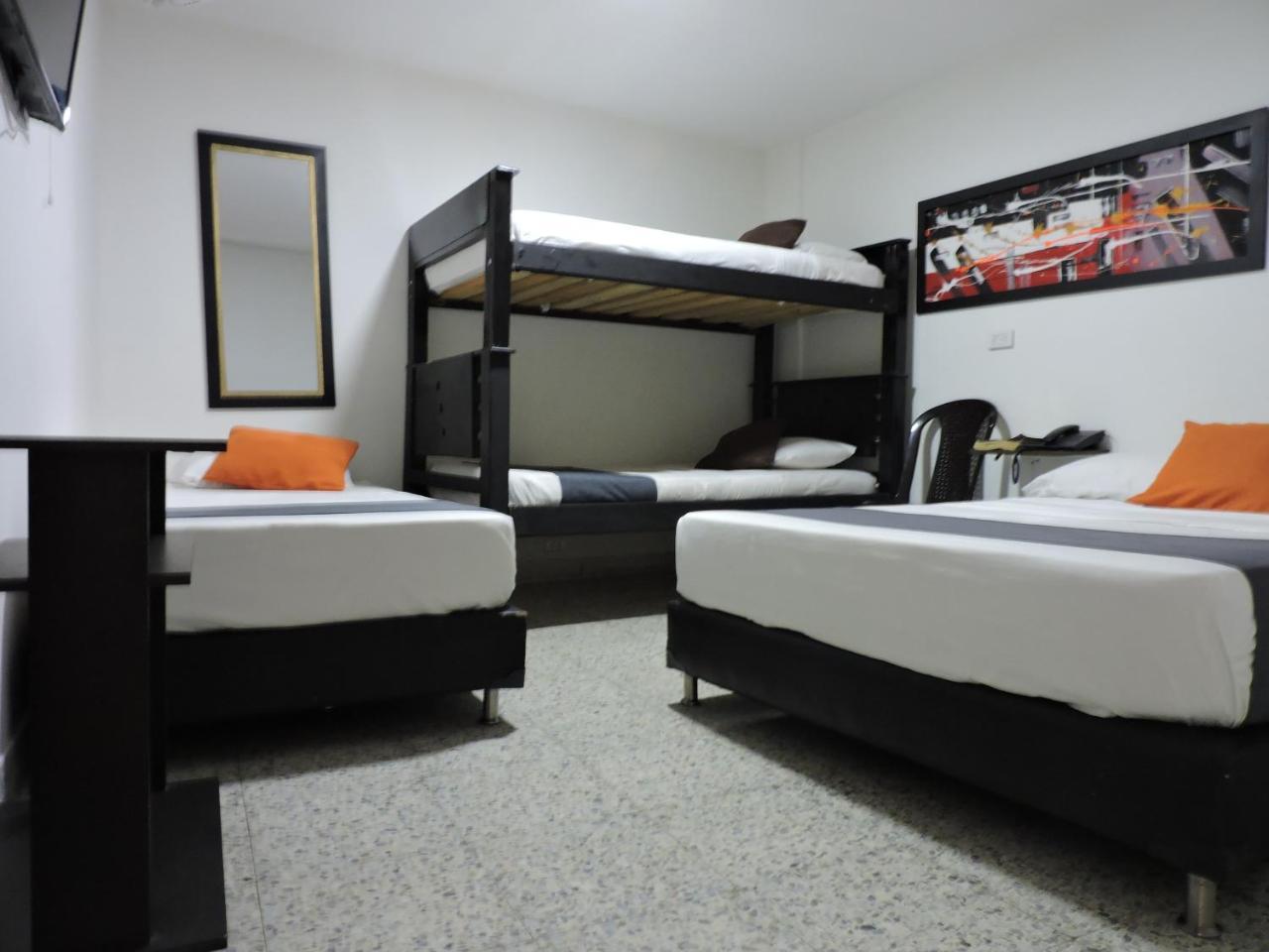 Hotel Jc 43 Medellín Dış mekan fotoğraf