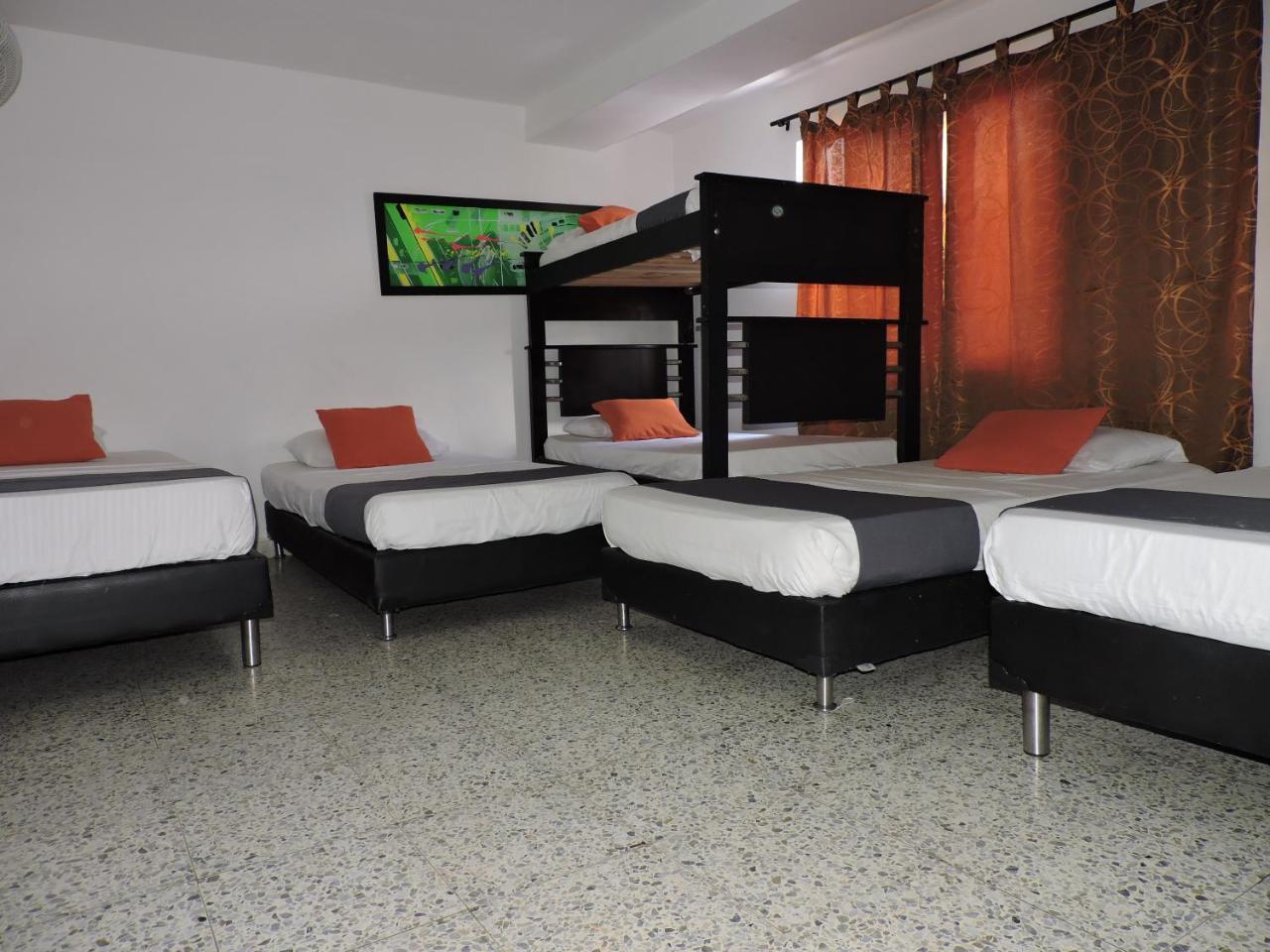 Hotel Jc 43 Medellín Dış mekan fotoğraf