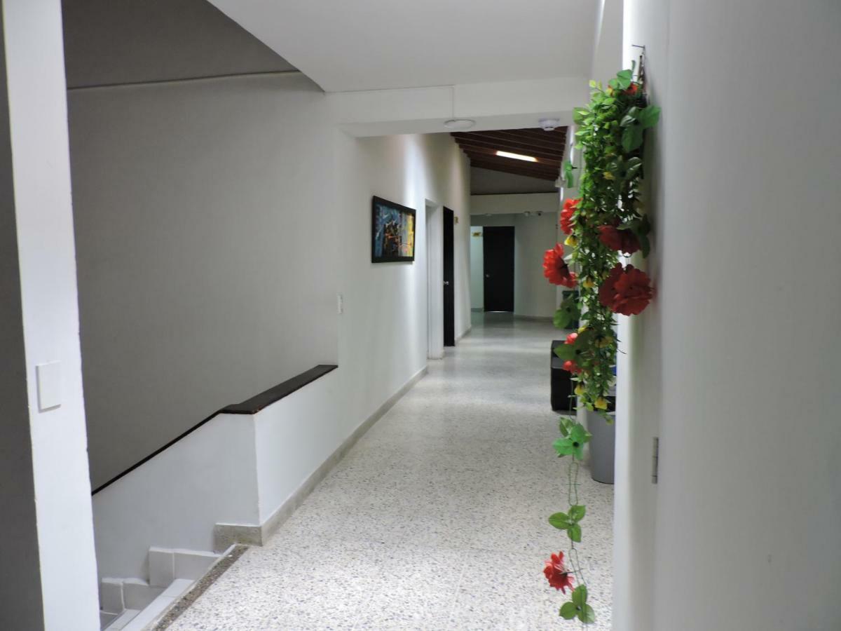 Hotel Jc 43 Medellín Dış mekan fotoğraf